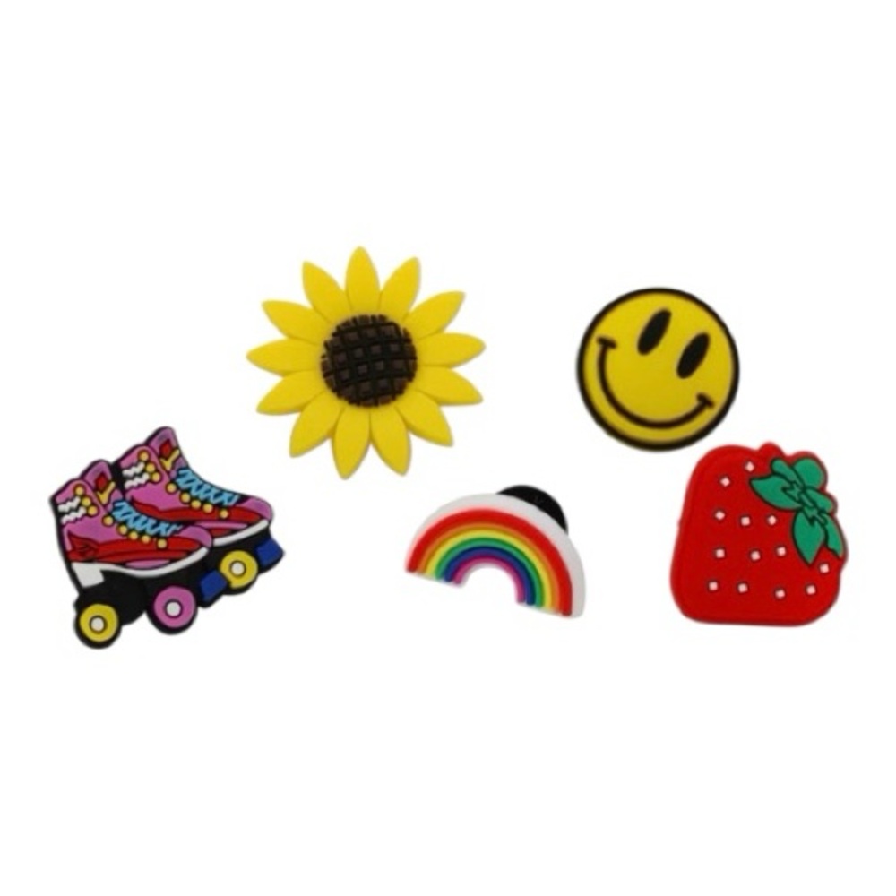 5-Pack Raskullz Action Charms Set - NWT - Picture 2 of 2